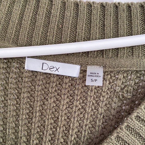 Knit sweater - Picture 2 of 2